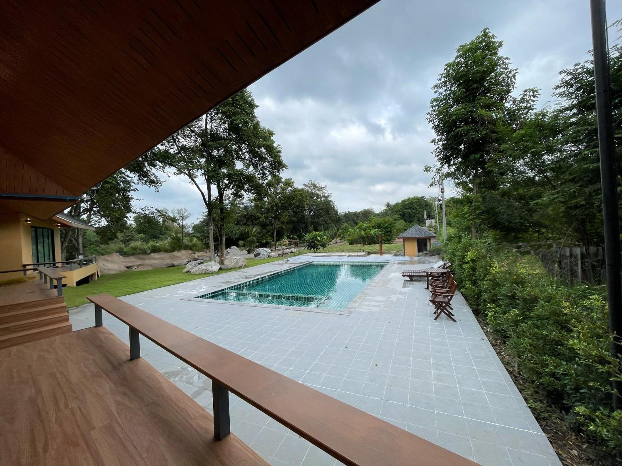 Jindarin Villas Pakchong Exterior photo