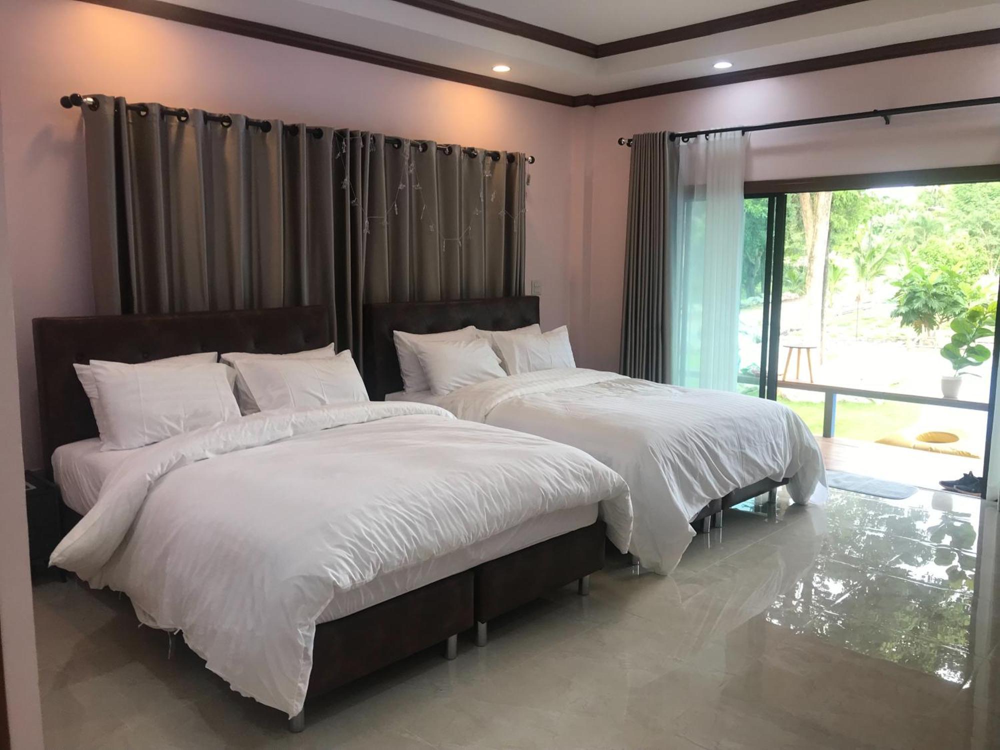 Jindarin Villas Pakchong Exterior photo